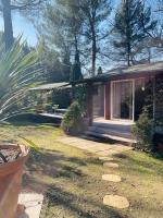 Maison + piscine à 10 min d'Aix en Pce - B&B