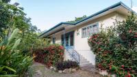 The Butterfly House, Beautiful Home Near The Beach - Chambres d’hôtes