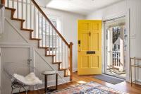 Private House Mins to Maymont Park, Trails & VCU! - Bed and Breakfast