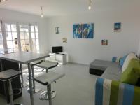 Penthouse lumineux avec grandes terrasses proche plage - 2 chambres, parking, WIFI et BBQ - Ferienwohnung Llançà