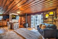 Cozy Tennessee Cabin Rental - 1 Mi to Lake - Ferienwohnung
