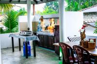 Light Moon Villa - B&B Ahangama