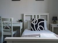 B&B Bedlington - Lily Apartment 2-Remarkable 2 Bed Bedlington - Bed and Breakfast Bedlington