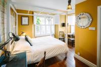 King Room with Four Poster Bed - Ground Floor