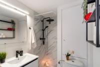 Estudio en 1ª linea con vistas al puerto deportivo - Ferienwohnung Empuriabrava