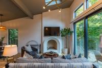 Little Bear Escape - B&B Banner Elk