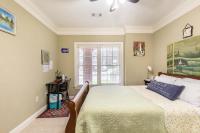 City Chic Private Room & Bath - B&B