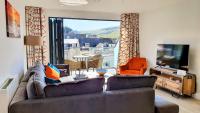 B&B Woolacombe - 11 Putsborough - Luxury Apartment at Byron Woolacombe, only 4 minute walk to Woolacombe Beach! - Bed and Breakfast Woolacombe