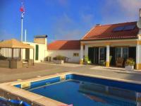4 Persoons Woning met Zwembad. Rustig gelegen. - B&B