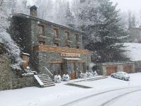 Hostal Les Roquetes - Ferienwohnung