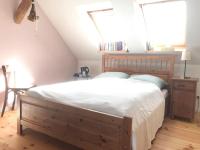 B&B Wismar - Dachgeschosszimmer mit Terrasse - Bed and Breakfast Wismar