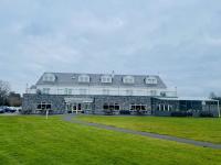 B&B Ballinasloe - Moycarn Lodge & Marina - Bed and Breakfast Ballinasloe