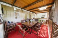 6 Bedroom + 2 Bath Apartment // Cairns Central - B&B Cairns