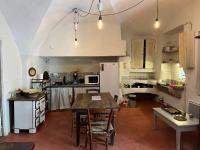 B&B La Coucourde - Logement atypique tout en pierre - Bed and Breakfast La Coucourde