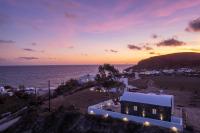 Red beach Harmony Suites Stone house - B&B Akrotíri