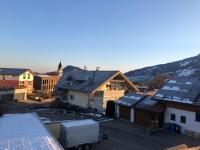 Apartment with Mountain View