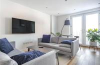 No.1 Universal House - Double Bedroom Apartment - B&B Bromley