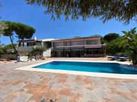 Detached holiday house, 2 bedrooms, private garden, pool - Ferienwohnung