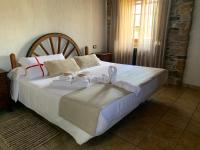 King Room with Spa Bath