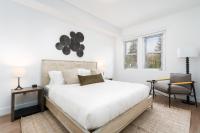Caltrain-Facing, One Bedroom Apartment