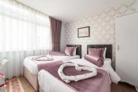 Double or Twin Room with Terrace
