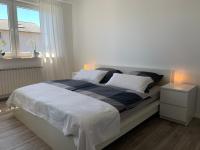 B&B Remagen - Moderne helle Ferienwohnung - Bed and Breakfast Remagen