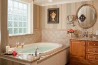 Chambre Lit King-Size avec Baignoire Spa