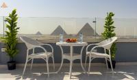 Full Pyramids View Apartment with Balcony For 8 P - Chambres d’hôtes Le Caire