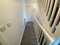 3- Bedroom House -Private Parking - contractors welcome- 2 Min M62 - Chambres d’hôtes Greetland