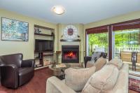 Townhouse With Free Shuttle To Tremblant Resort - B&B Mont-Tremblant