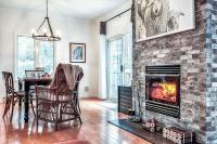 B&B Mont-Tremblant - Le Champetre Tremblant 2bdrs Condo W Fireplace - Bed and Breakfast Mont-Tremblant