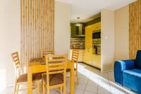 Apartament Klonowa Kołobrzeg przy morzu z garażem - Chambres d'hôtes Kołobrzeg