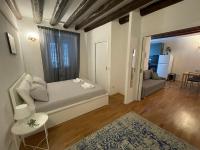 B&B Milano - Tortona, 12 - Tra Fashion e Design - Bed and Breakfast Milano