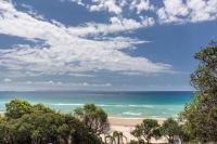 At Waves Penthouse Unit15 - B&B