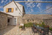 B&B Skradin - House MG - Bed and Breakfast Skradin