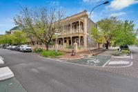 Swainson on Carrington - B&B Adelaide