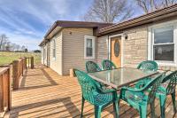 Family Home with Deck, 2 Mi to Lake Cumberland - B&B Monticello