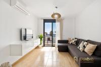 Cozy apartment with sea view and private parking in Fuengirola - B&B