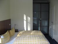 One-Bedroom Apartment with Garden View