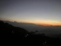 Hotel Nagarkot Holiday Inn - B&B Nagarkot