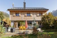 Chalet Benoit - Modern Chalet 8 Pax Free Parking Mountain View - By Cozee Rentals - B&B