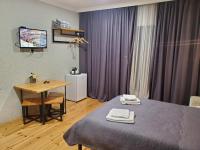 Dreibettzimmer mit Bergblick