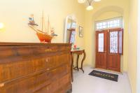 Hydra's Ruby - B&B Hydra