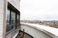 2 Bed 2 Bath Penthouse With Amazing Views with Free Parking - Bed and Breakfast