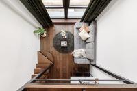 Modern & Light Loft close to City Center - B&B