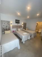 Driepersoonskamer met Eigen Badkamer