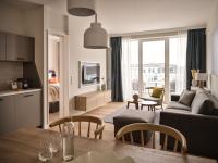 Apartamento de 1 dormitorio con vistas laterales al mar