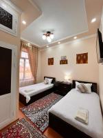 Twin Room with Shower