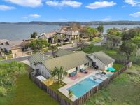 New Listing House with Lake View Pet Friendly - B&B