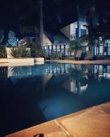 B&B Merimbula - Nautilus Hamptons Style Luxury Beach Apartment Merimbula - Bed and Breakfast Merimbula